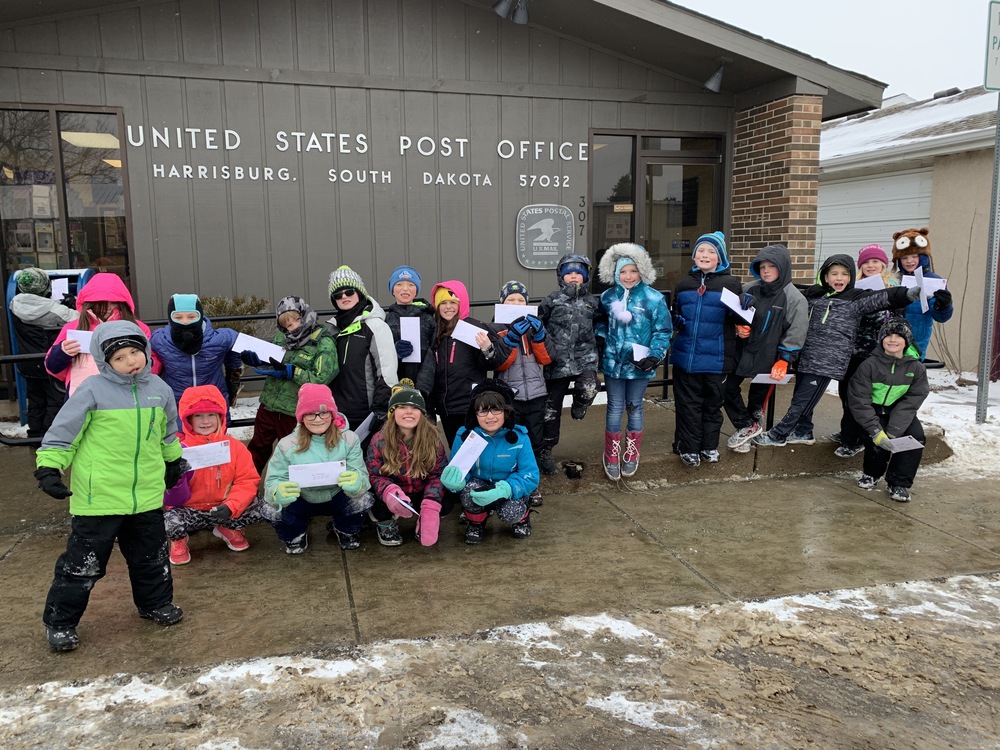 Liberty 2nd Graders Send Flat Stanley Around the Country