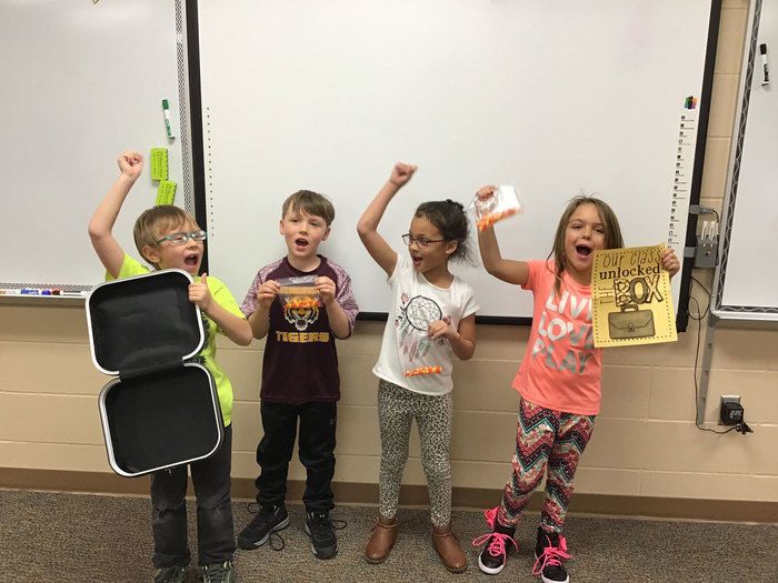 breakout box